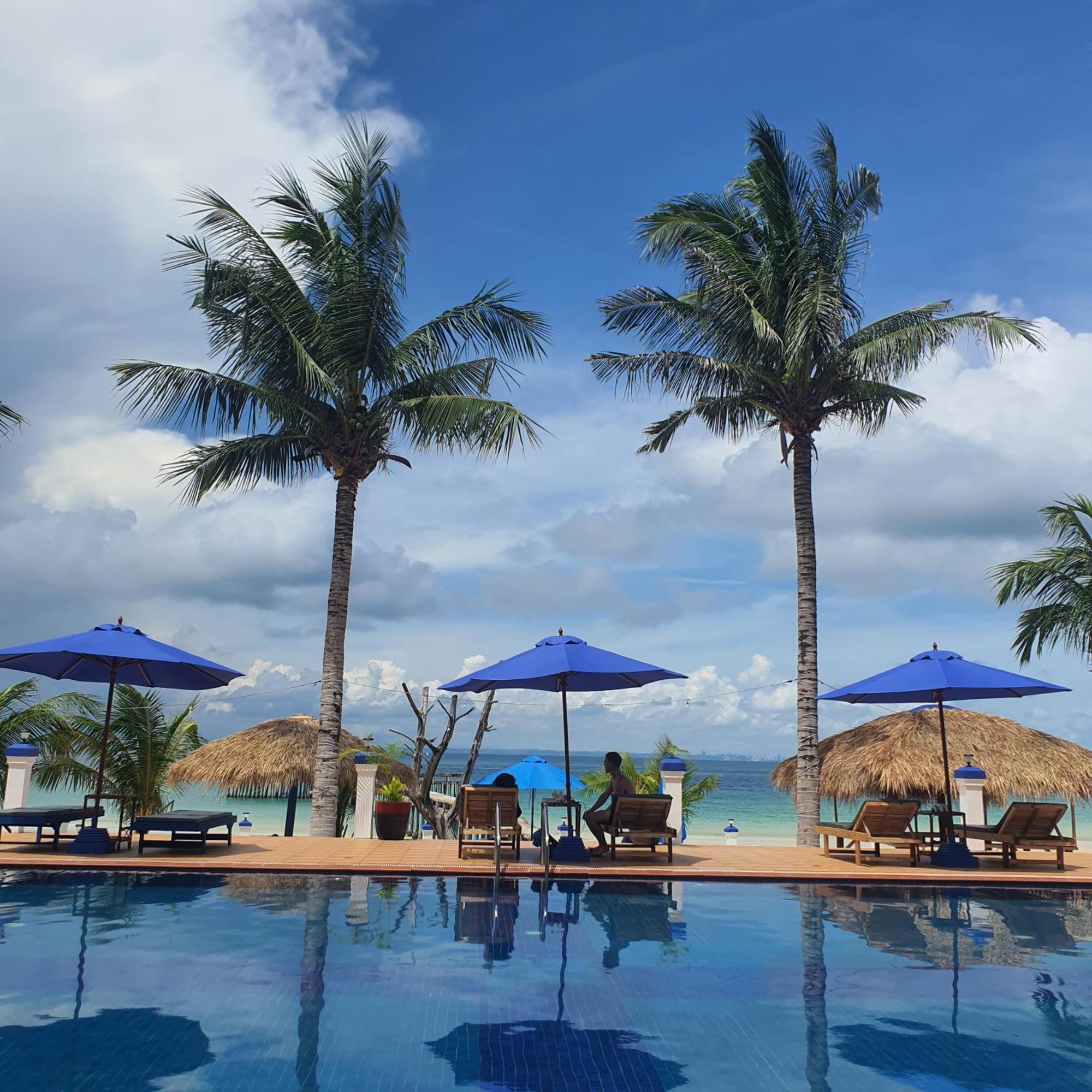 Amor Resort Koh Rong Derm Tkov Village Exterior photo