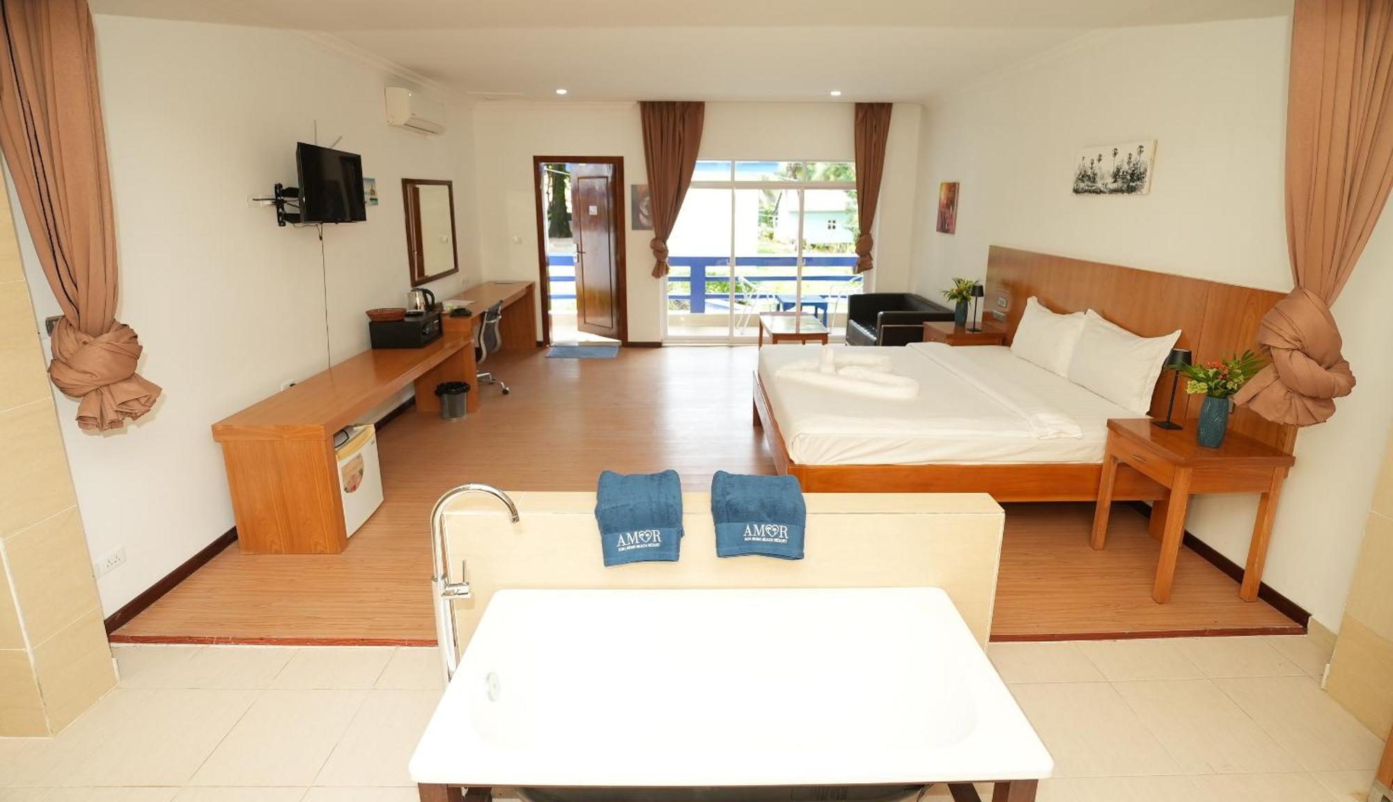 Amor Resort Koh Rong Derm Tkov Village Exterior photo