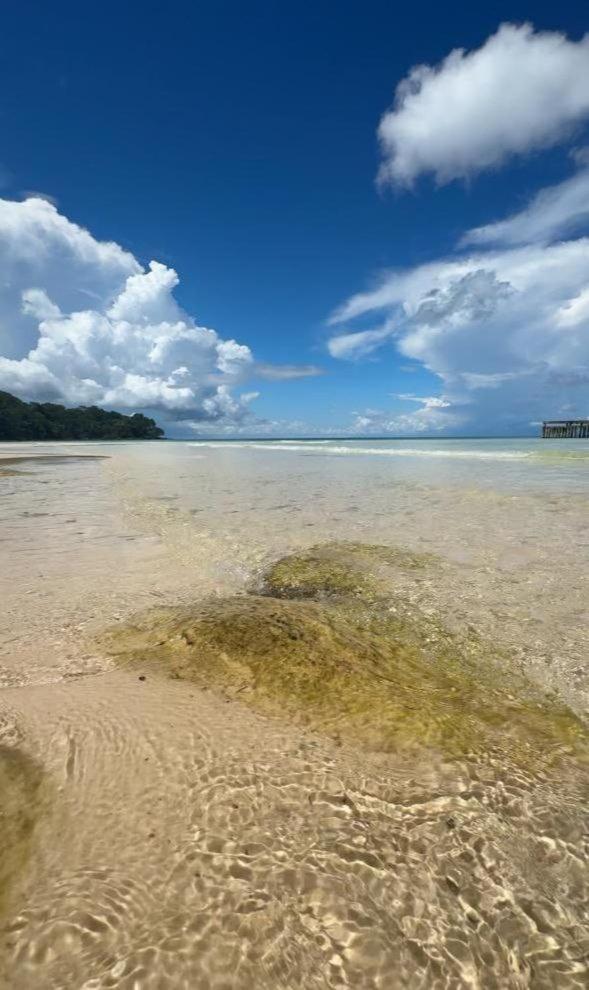 Amor Resort Koh Rong Derm Tkov Village Exterior photo
